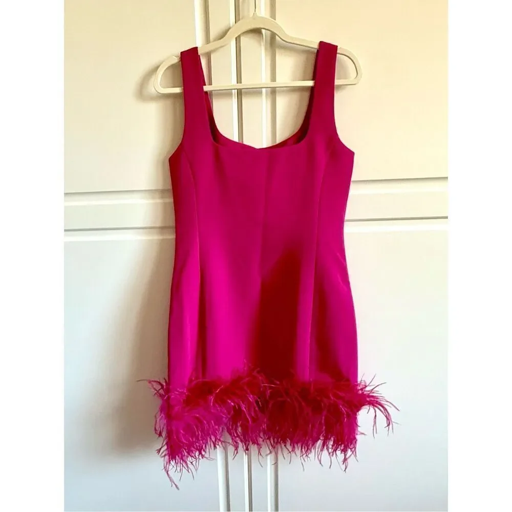 NWT Michael Kors Feather Trim Stretch Crepe Shift Dress in deep /fushia.  Size 6